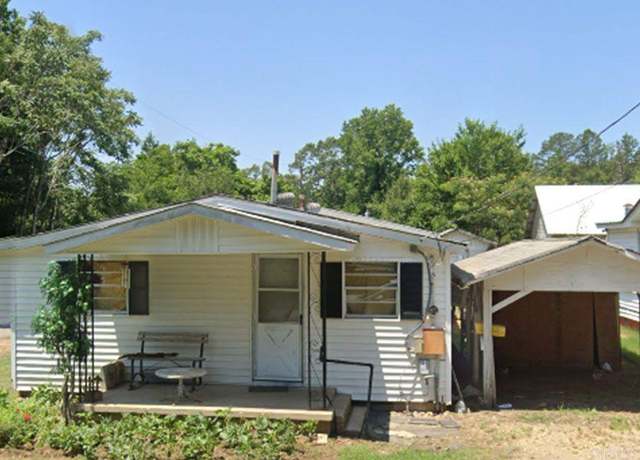 Property at 1707 Dixie St, Benton, AR 72015, 3 beds, 2 baths