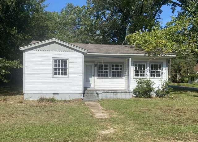 Property at 3500 S Poplar, Pine Bluff, AR 71603, 2 beds, 1 bath