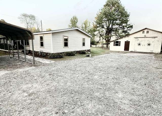 Property at 106 Y St, Higginson, AR 72068, 4 beds, 2 baths