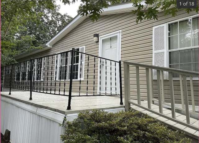 Property at 1870 #25 E Grand Ave #25, Hot Springs, AR 71901, 3 beds, 2 baths