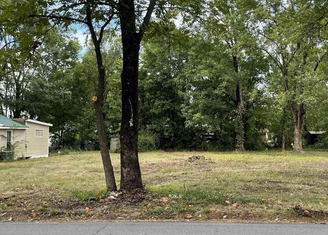 Property at 1263 Ingram St, Conway, AR 72032