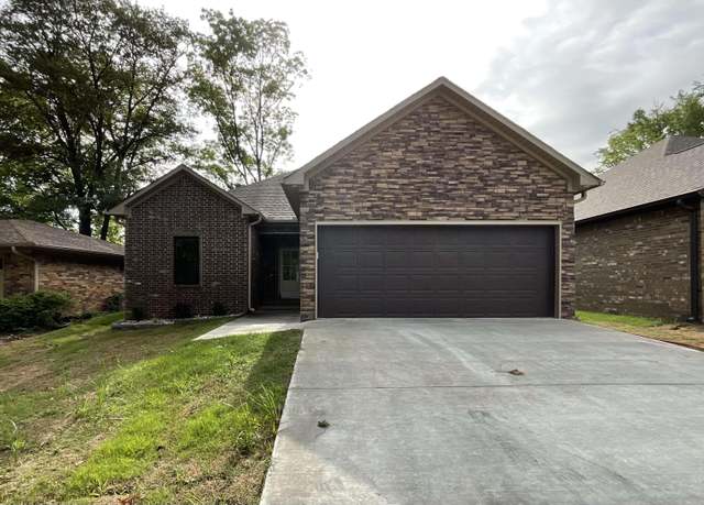 Property at 1011 N Jeff Davis Ave, Jacksonville, AR 72076, 3 beds, 2 baths