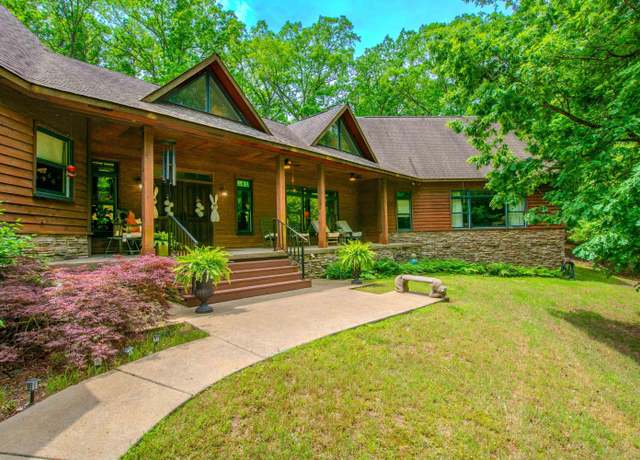 Property at 1601 Whispering Pine Rd, Little Rock, AR 72210, 2 beds, 3.5 baths