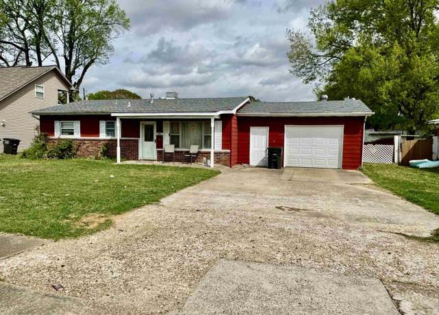 Property at 504 Vine St, Jacksonville, AR 72076, 3 beds, 1 bath