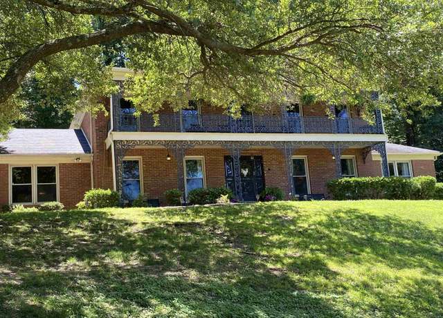 Property at 1205 Yorkshire, Helena, AR 72342, 5 beds, 3.5 baths