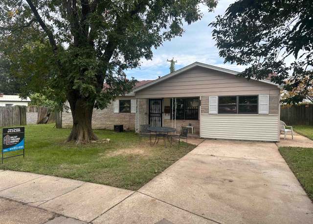 Property at 923 S Garden Dr, Osceola, AR 72370, 3 beds, 1 bath
