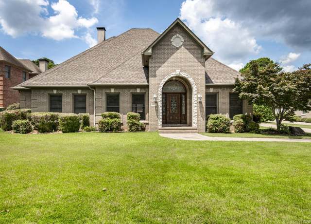 Property at 9 Hickory Pointe Cv, Little Rock, AR 72223, 3 beds, 2.5 baths