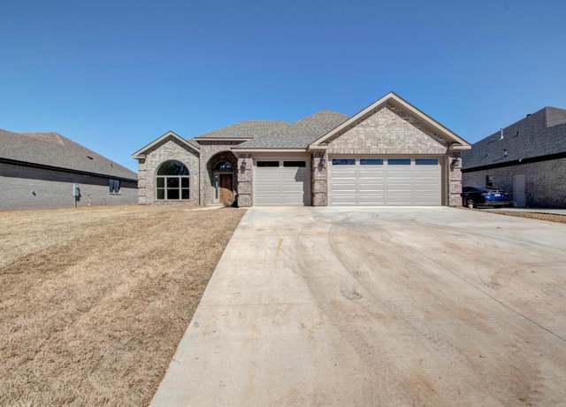 Property at 69 Lucia Ln, Maumelle, AR 72113, 4 beds, 2 baths