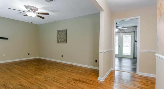 Photo of 10 Blackwell, Jacksonville, AR 72076