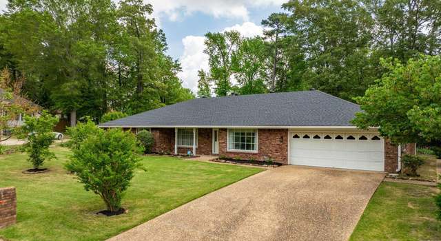 Photo of 9 Leeward Ct, Maumelle, AR 72113