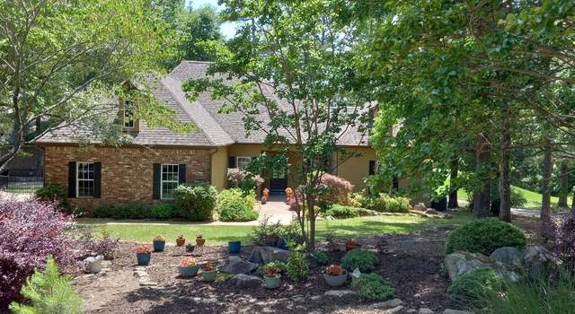 Photo of 93 Cifuentes Way, Hot Springs Village, AR 71909
