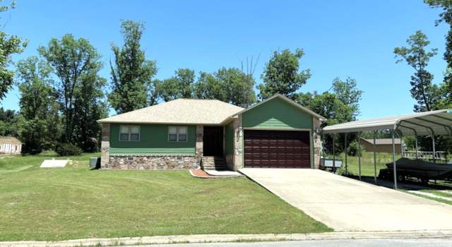 Photo of 303 Whitewater Dr, Mountain View, AR 72560