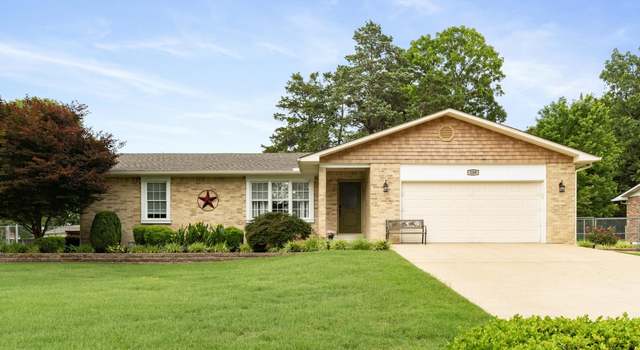 Photo of 209 S Kingswood Dr, Mountain Home, AR 72653