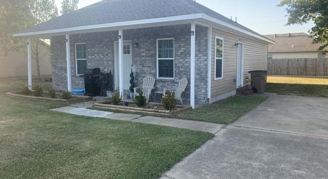Photo of 406 Jones St, Harrisburg, AR 72432