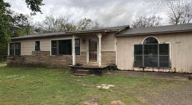 Photo of 1209 N 3rd St, Ozark, AR 72949