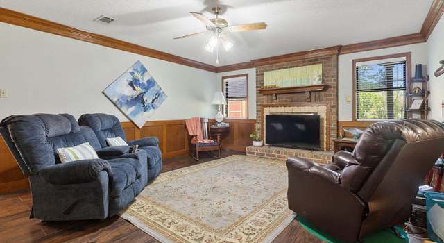 Photo of 15 Falcon Dr, Sherwood, AR 72120