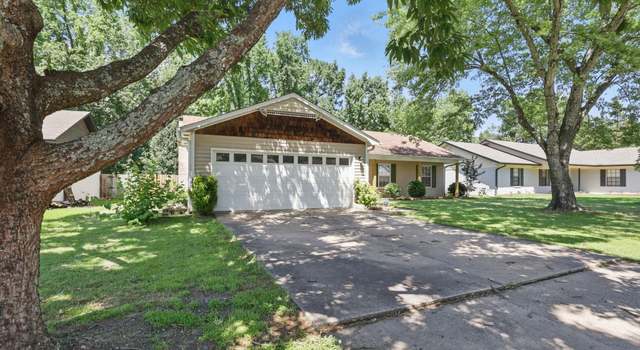 Photo of 14210 Parkside Dr, Little Rock, AR 72211