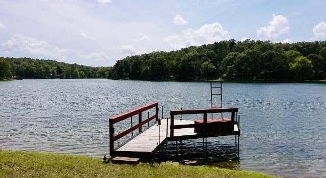 Photo of 43 E Lakeshore Dr, Highland, AR 72542