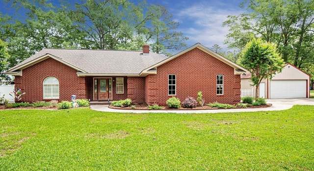 Photo of 813 Elm St, Smackover, AR 71762