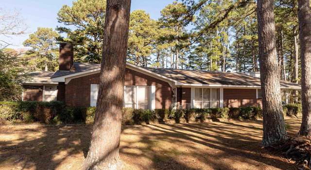Photo of 832 Front St, Heber Springs, AR 72543