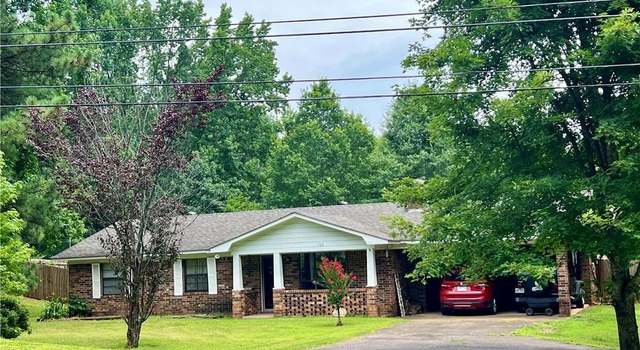 Photo of 700 Ray Rd, Clarksville, AR 72830