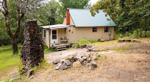 Photo of 305 Cougar Trl, Clinton, AR 72031