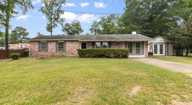Photo of 6195 Edgewood Dr, Benton, AR 72019