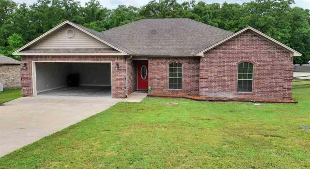 Photo of 1313 Bedford Dr, Jacksonville, AR 72076