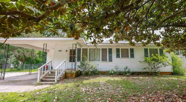 Photo of 3215 Edgewood Rd Rd, El Dorado, AR 71730