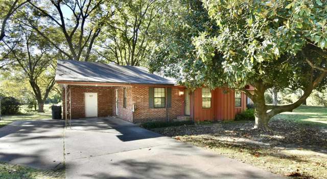 Photo of 943 N 4th, West Helena, AR 72390