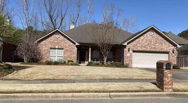 Photo of 12706 Meadows Edge Ln, Little Rock, AR 72211