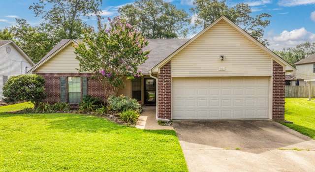 Photo of 33 Redleaf Cir, Little Rock, AR 72210