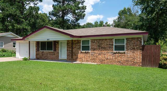 Photo of 625 Carpenter Dr, Jacksonville, AR 72076