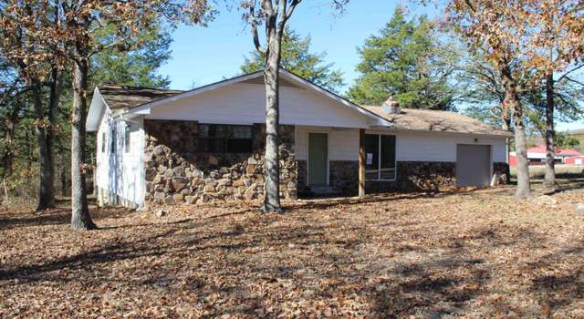Photo of 305 S Cedar St, Yellville, AR 72687