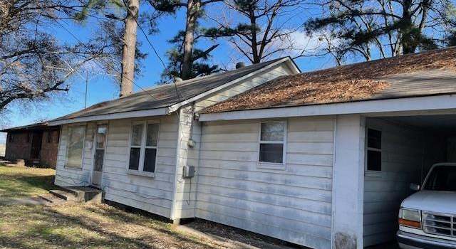 Photo of 1004 N Maple St, Stuttgart, AR 72160