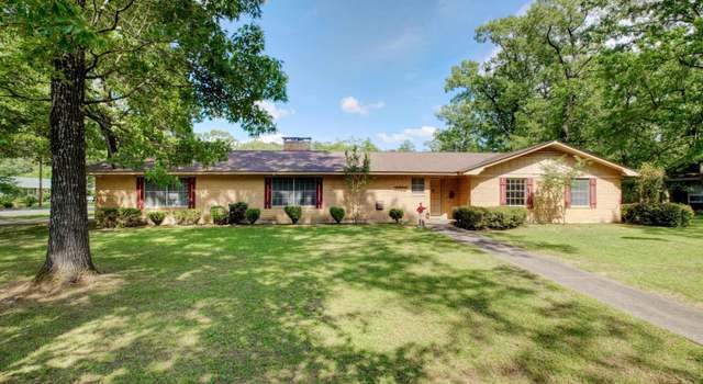 Photo of 1105 Hickory St, Crossett, AR 71635