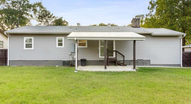Photo of 215 Northeastern Ave, Jacksonville, AR 72076