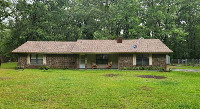 Photo of 6303 Forrest Oak Dr, Pine Bluff, AR 71603