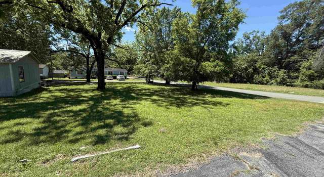 Photo of 1822 Clinton St, Arkadelphia, AR 71923