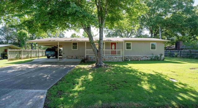 Photo of 427 Lee St, Heber Springs, AR 72543