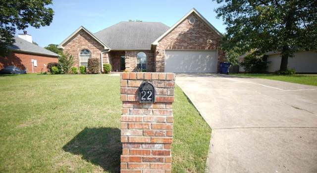 Photo of 22 W Point Dr, Maumelle, AR 72113