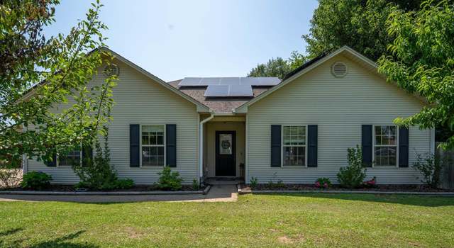 Photo of 440 Pearl Stone Dr, Lonoke, AR 72086