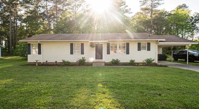 Photo of 804 Elm St, Smackover, AR 71762