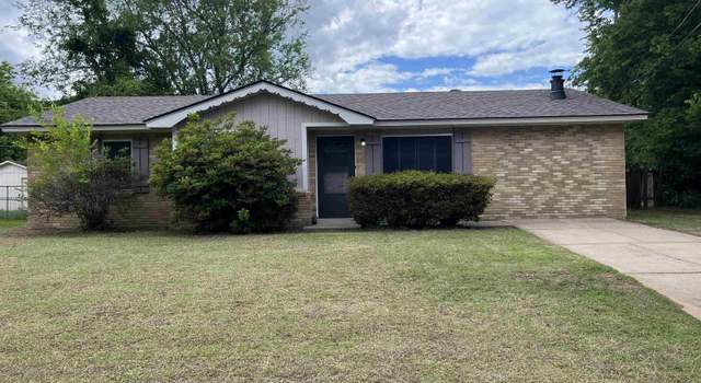 Photo of 1302 Collins Dr, Pine Bluff, AR 71601
