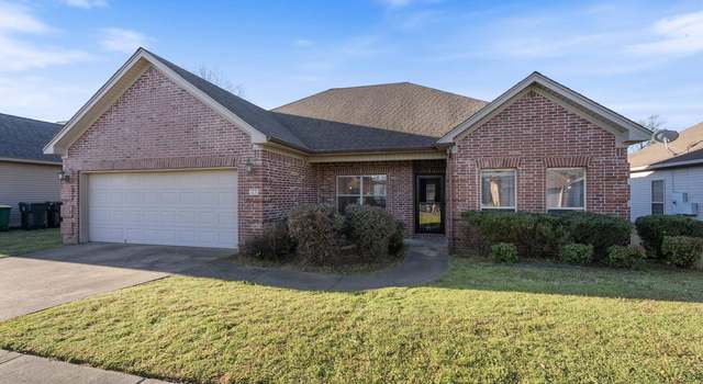 Photo of 25 Chateaus Ln, Little Rock, AR 72210