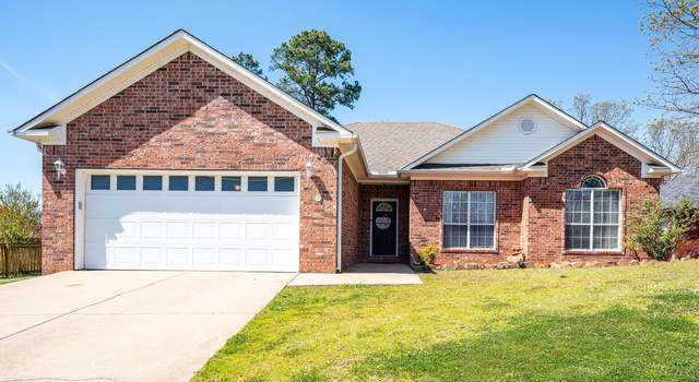 Photo of 15 W Point Dr, Maumelle, AR 72113
