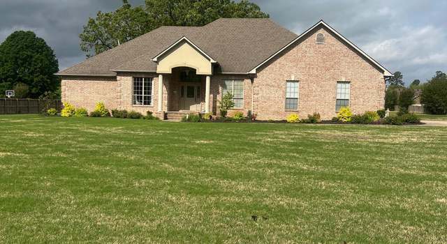 Photo of 3305 Marlsgate Dr, Conway, AR 72032
