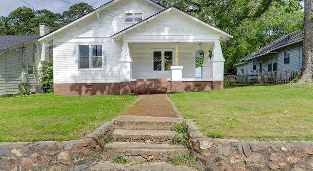 Photo of 228 Pecan St, Hot Springs, AR 71901