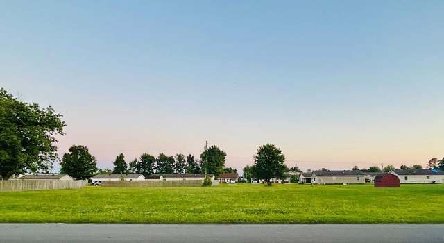 Photo of Maxine St, Piggott, AR 72454