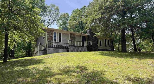 Photo of 1803 Deerwood Dr, Jonesboro, AR 72404